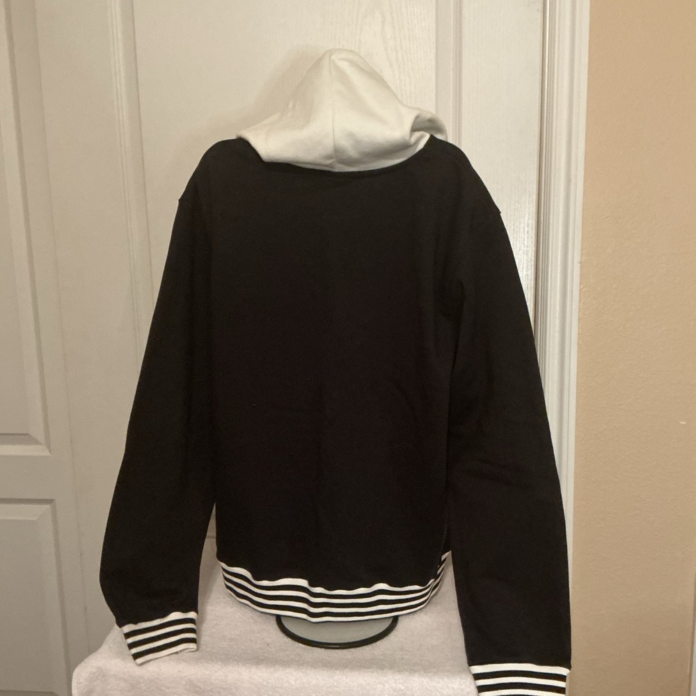 ❌❌SOLD ❌❌.   Spalding (L) Diet Starts Monday Basketball Hoodie - Picture 6 of 7